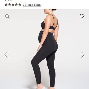 Skims maternity leggings